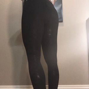 Fabletics Cropped Black Leggings